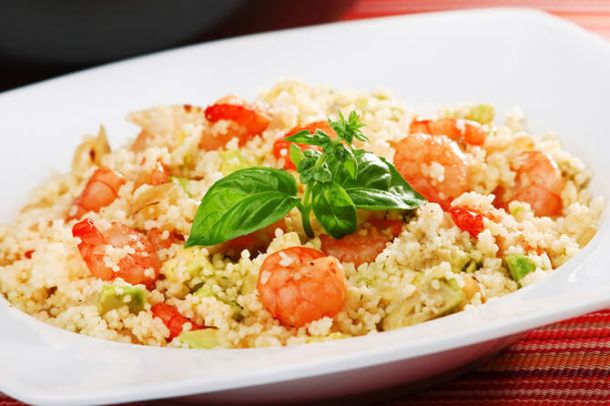 Couscous mit Garnelen (Cuscuz com camarão)