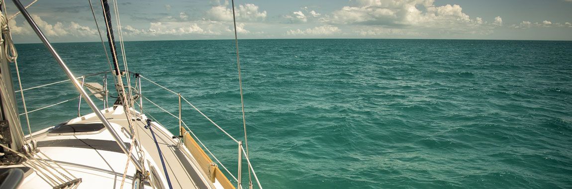 Vor Anker in der Bucht von Parati